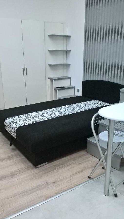 Szechenyi Apartman Miskolc Belvarosban Exterior photo